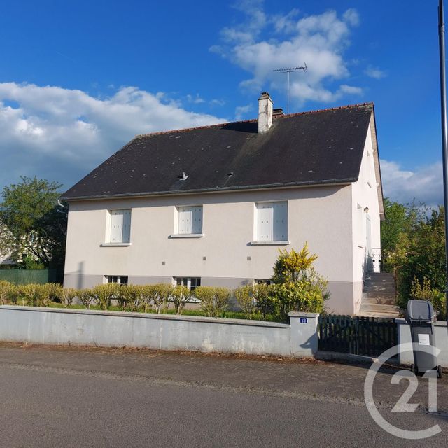 maison à vendre - 6 pièces - 116.34 m2 - ST CYR LE GRAVELAIS - 53 - PAYS-DE-LOIRE - Century 21 A.I.T